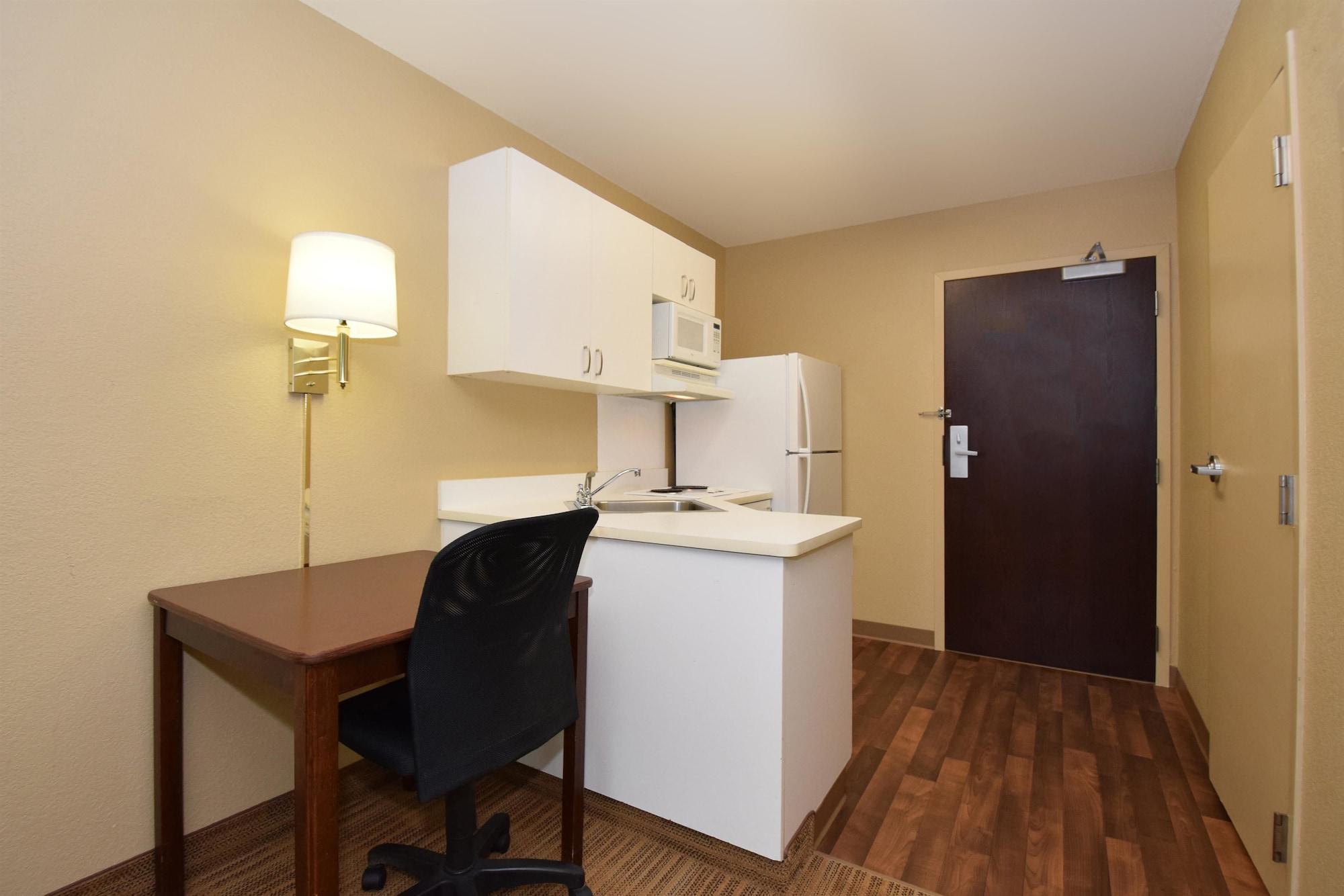 Hotel Extended America - - Westview Dr 2*