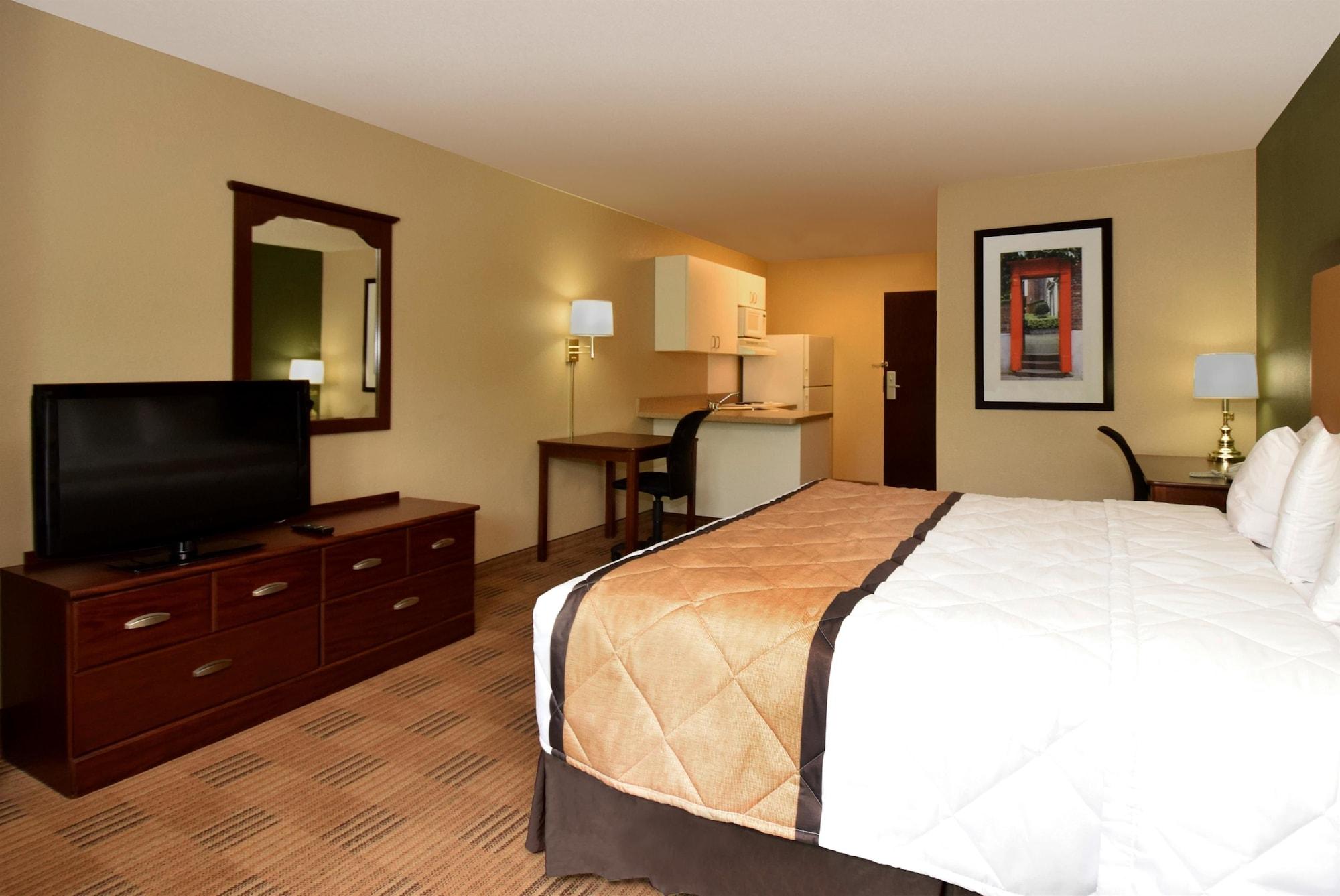 Extended America - - Westview Dr 2*