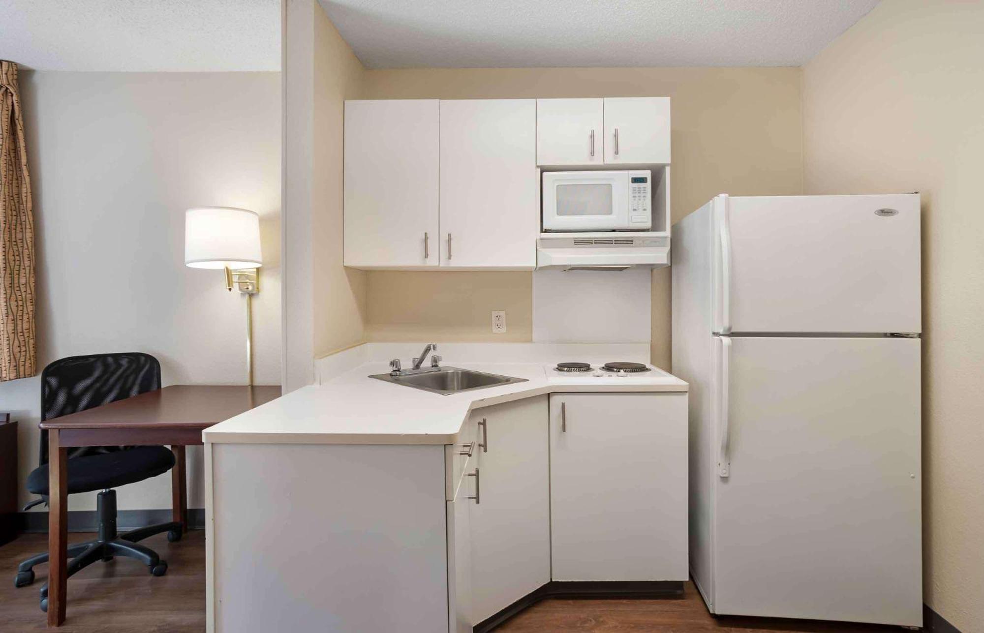 Hotel Extended America - - Westview Dr