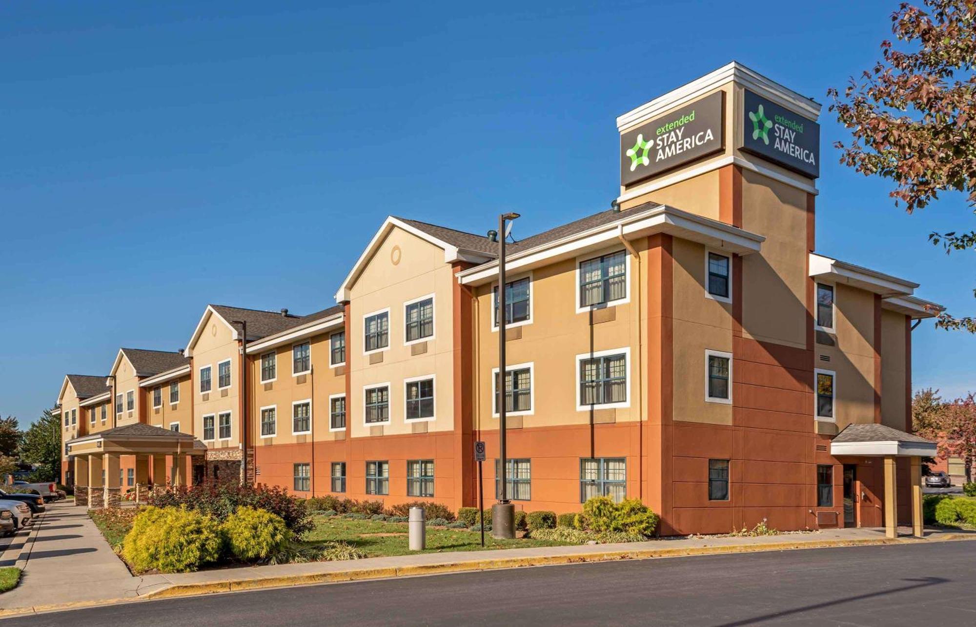 Extended America - - Westview Dr 2* Frederick